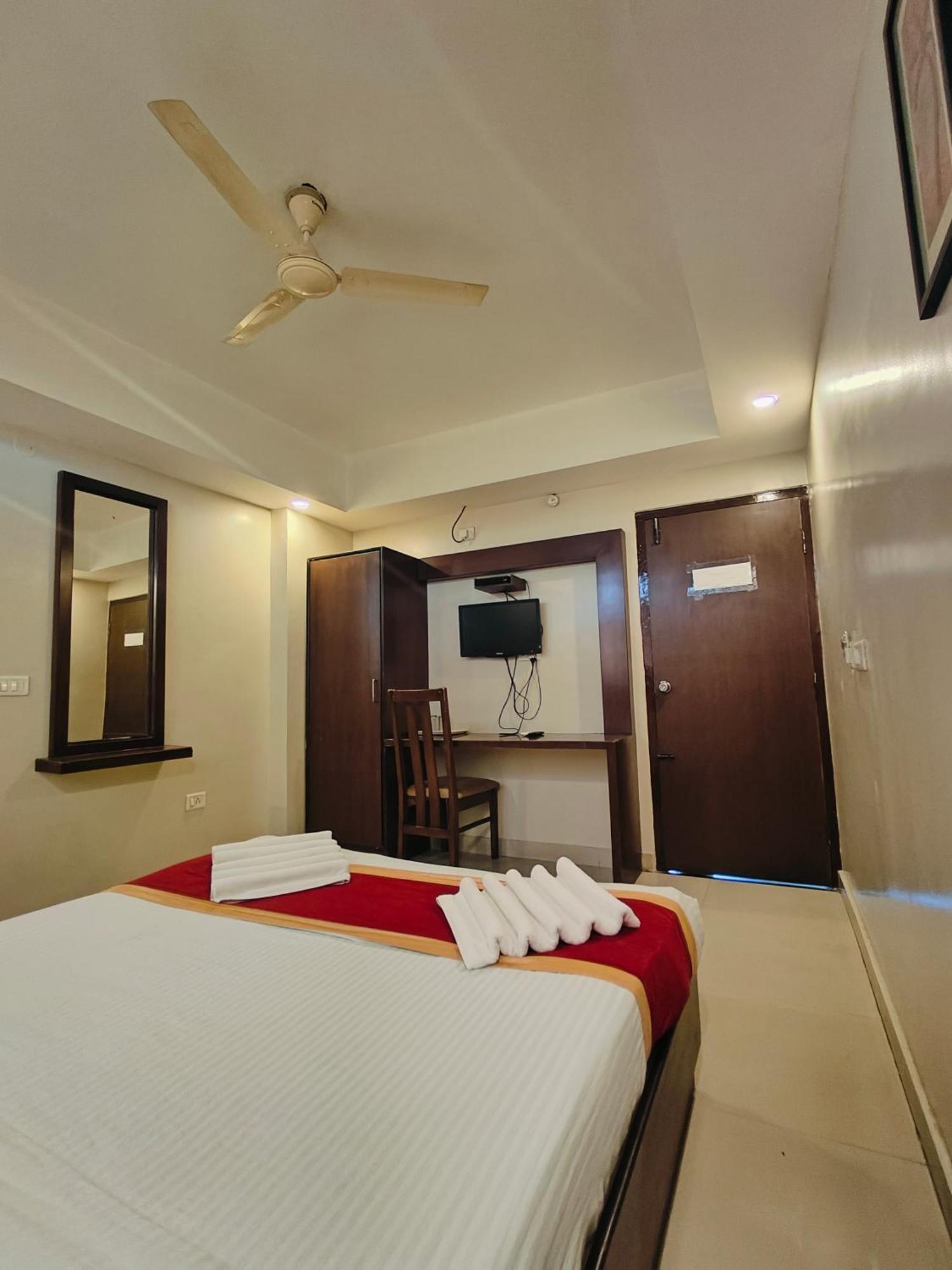Green Wood Inn Mysore Near Palace المظهر الخارجي الصورة